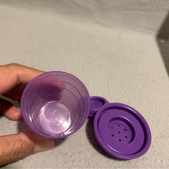 Tupperware Midget Salt or Pepper Shaker Mini Flip Top 2 oz Purple Color - Picture 6 of 6
